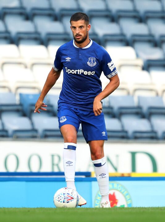 Kevin Mirallas (32 anos, avançado, última equipa: Royal Antwerp) - Valor de mercado: 2,4 milhões de euros