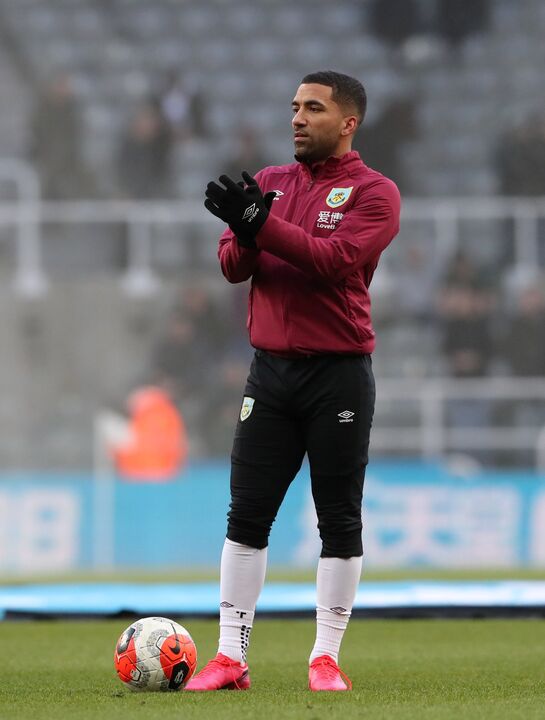 Aaron Lennon (33 anos, avançado, última equipa: Burnley) - Valor de mercado: 2,4 milhões de euros
