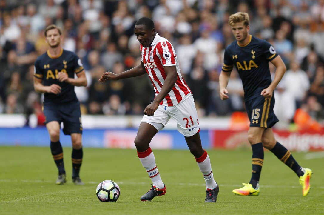Giannelli Imbula (27 anos, médio, última equipa: Sochi) - Valor de mercado: 1,5 milhões de euros