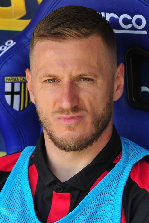 Ignazio Abate (33 anos, defesa, última equipa: Milan) - Valor de mercado: 800 mil euros