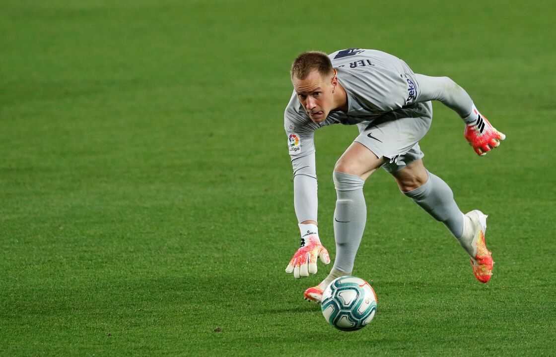 37. Marc-André ter Stegen, 73 M€ (-200 m€)