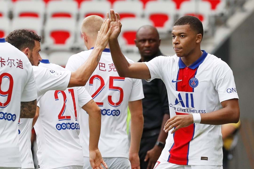 Psg Lan A Se Sia Camisolas Nomes De Jogadores Em Mandarim