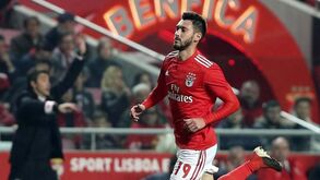 Ferreyra é caso difícil: SAD do Benfica tenta arranjar solução