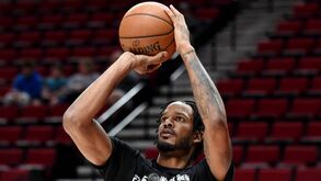 Estrela da NBA acusado de abusar do filho menor