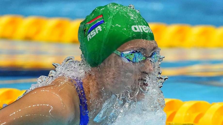 Tatjana Schoenmaker estabelece novo recorde olímpico nos 200 metros