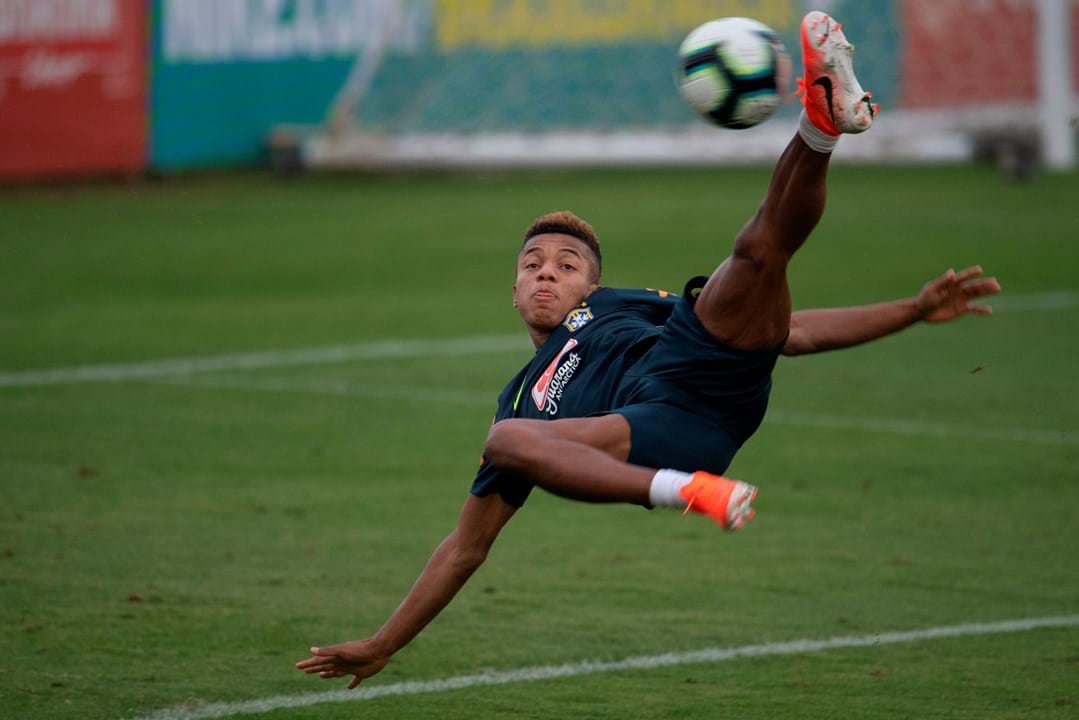 David Neres Mais Perto Do Benfica Sad Acelera Pelo Extremo Brasileiro