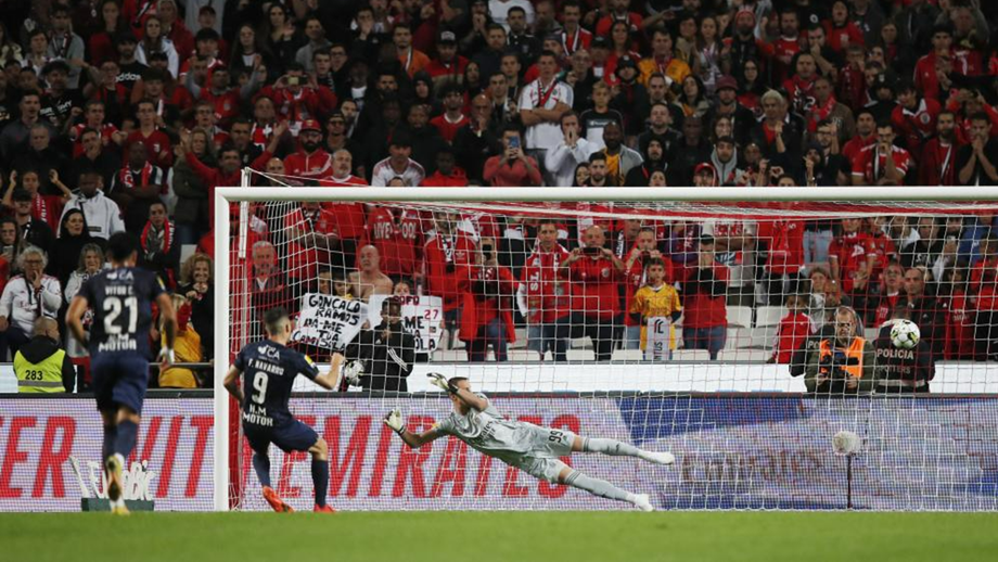 Fran Navarro O momento do jogo é o segundo golo do Benfica Gil