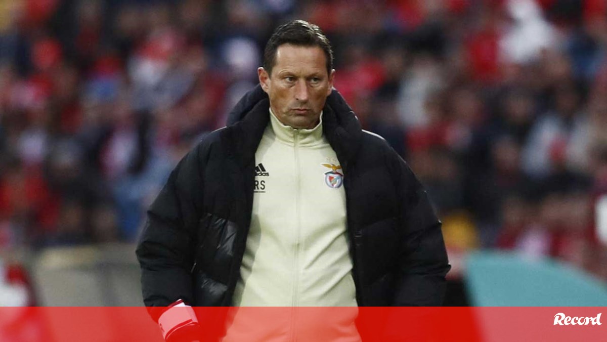 O onze do Benfica para o jogo o Paços de Ferreira Gonçalo Guedes