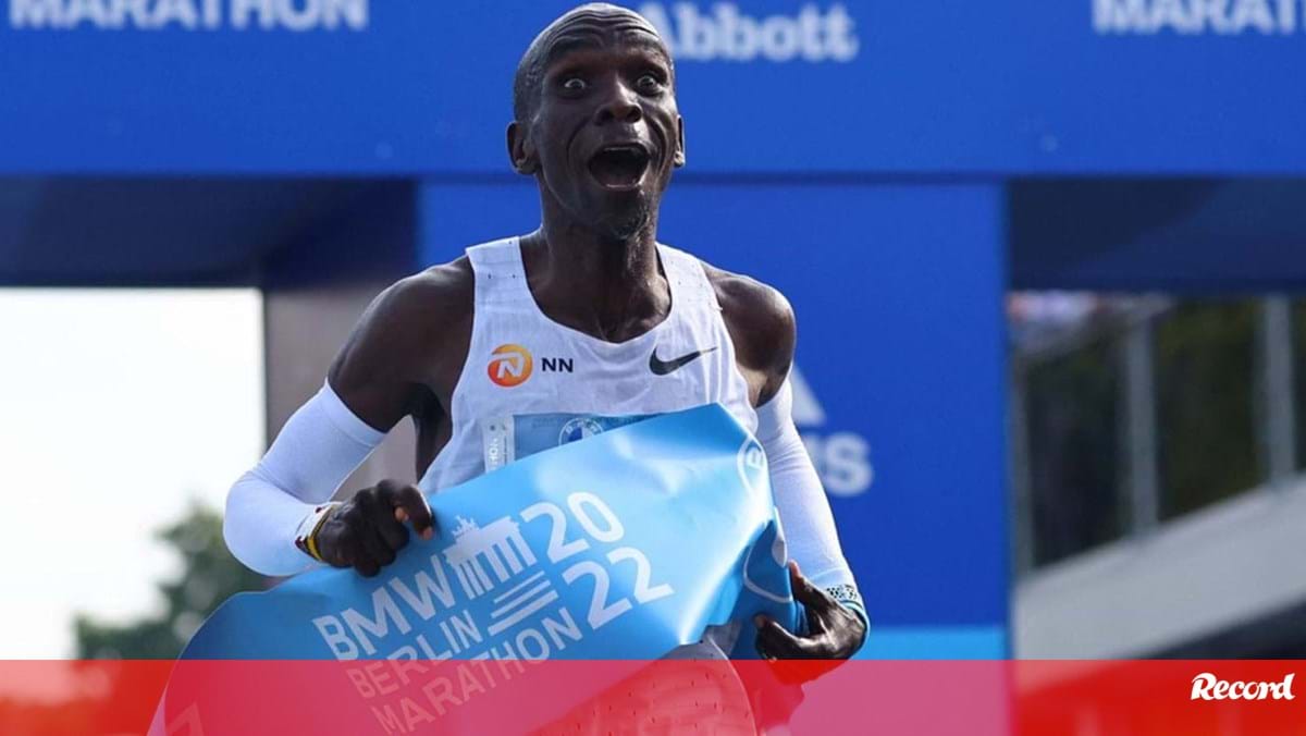 Eliud Kipchoge Recebe Pr Mio Princesa Das Ast Rias Do Desporto