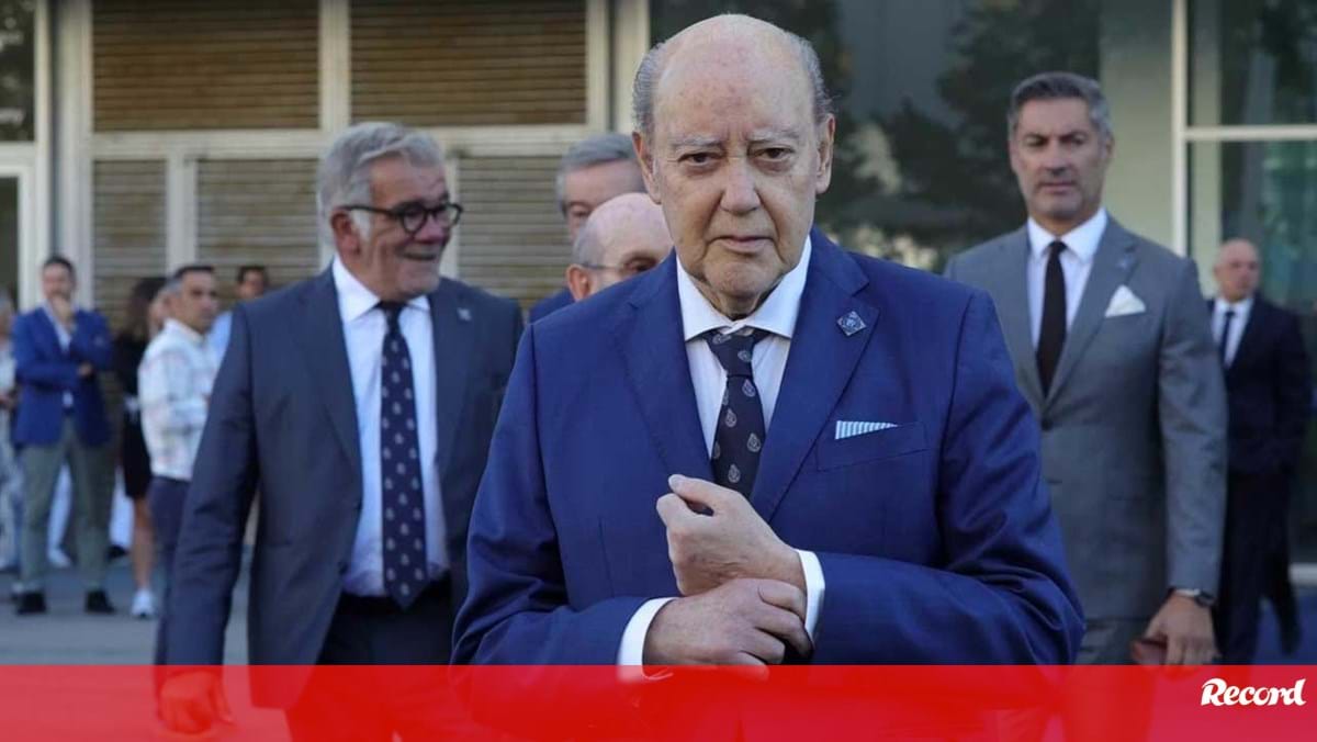 Pinto da Costa e o clássico Plantel está a preparar se para nos dar