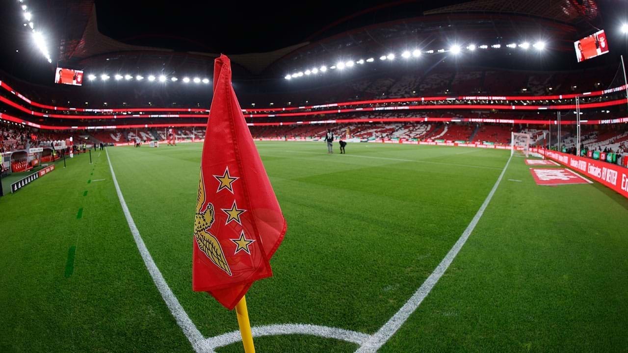 Os onzes de Benfica e Sporting para o dérbi desta noite Liga Betclic