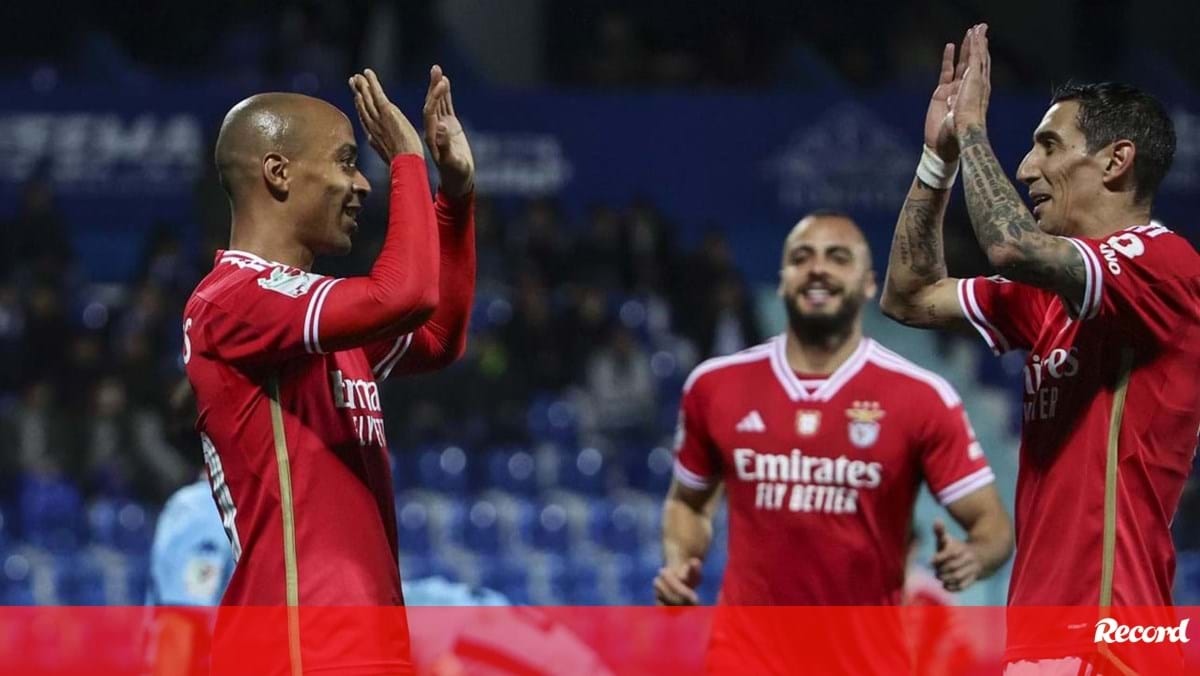 As notas dos jogadores do Benfica frente ao Vizela João Mário à solta