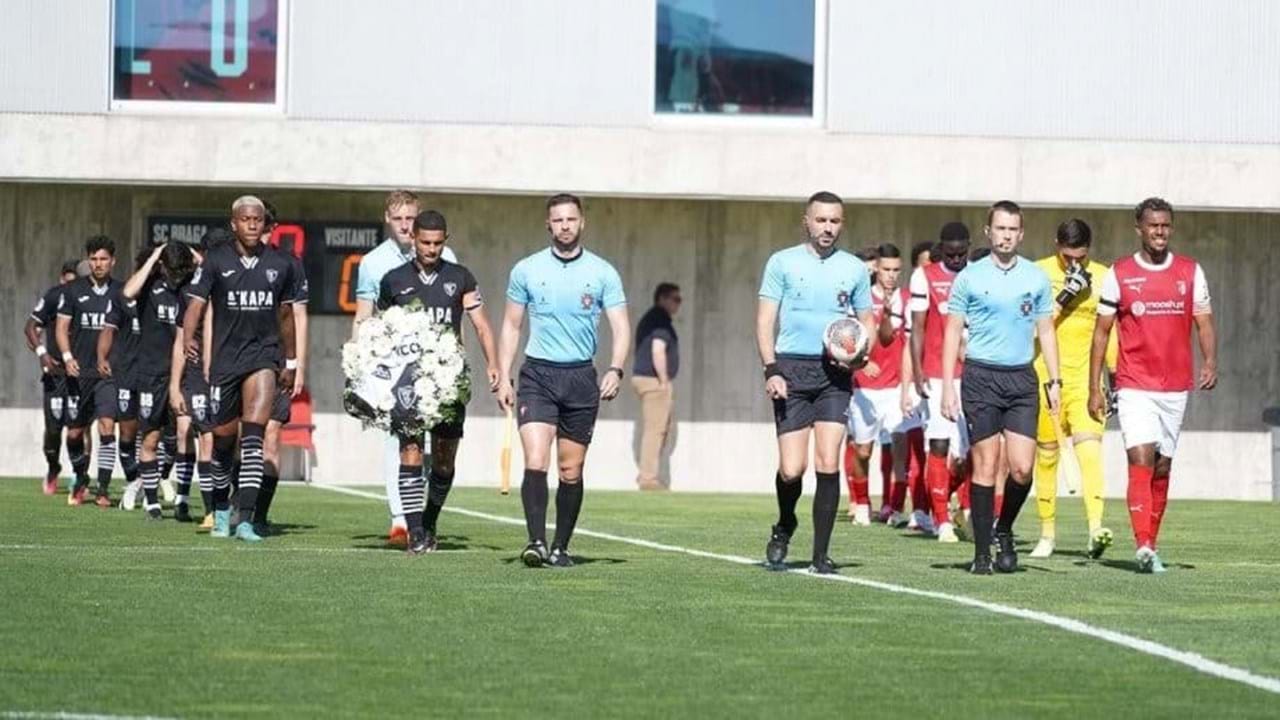 Filho de Rui Duarte homenageado no Sp Braga Ac Viseu Liga Revelação