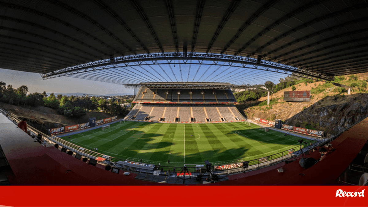 Sp Braga Lusitano De Vora Em Direto Equipas Lutam Por Lugar Nos