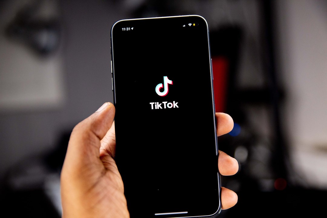 TikTok diz que venda da plataforma a Elon Musk é pura ficção Fora