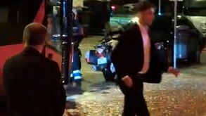 A chegada dos jogadores do Benfica à gala Cosme Damião: quem está presente