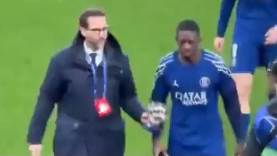 Apesar da passagem às meias-finais da Champions, extremo do PSG saiu descontente com a derrota na 2.ª mão