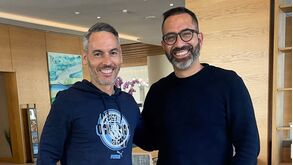 Carlos Vicens, Acácio Santos