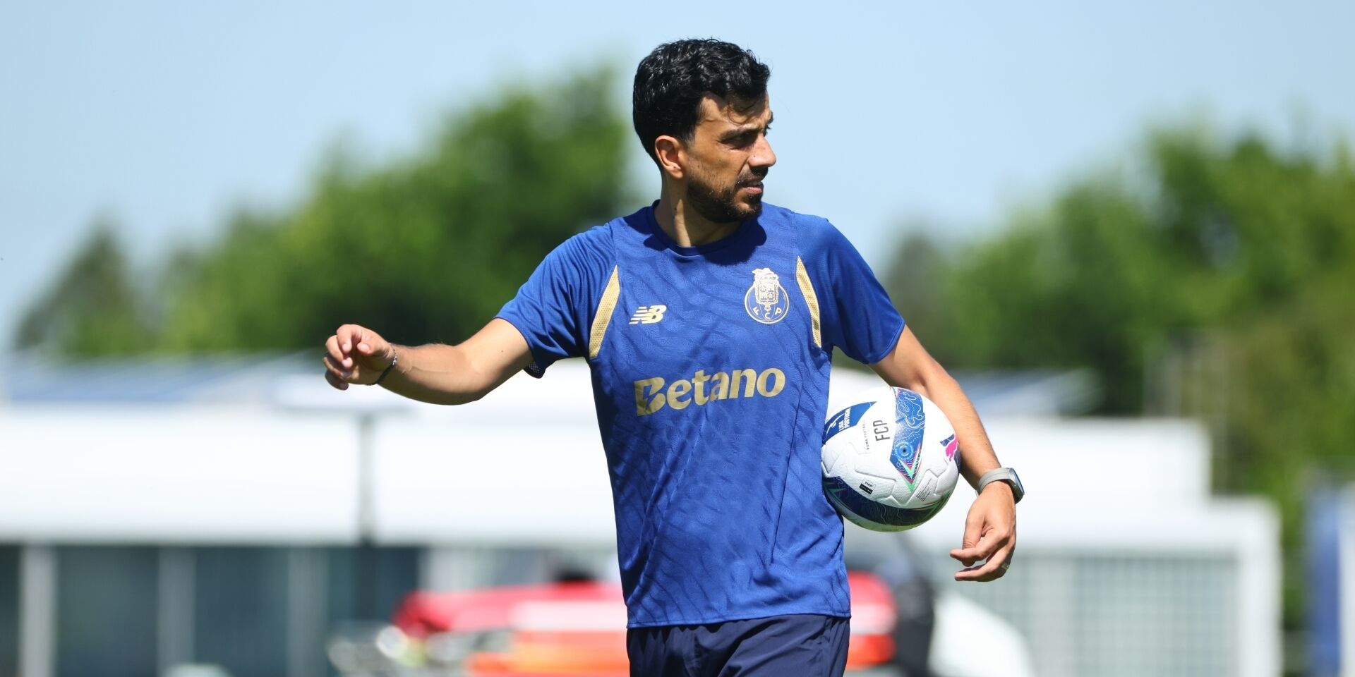 FC Porto B Ascende e Consolida Liderança na II Liga com Vitória sobre o Benfica B — image 3