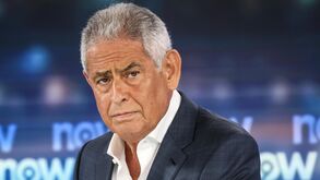 Vieira critica gestão de Rui Costa no Benfica e estado do Estádio da Luz.
