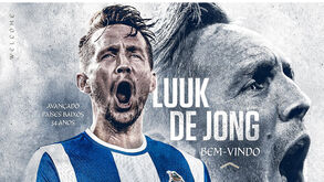 Luuk de Jong, avançado dos Países Baixos, reforça o FC Porto