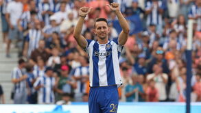 Luuk de Jong destaca transferência secreta para FC Porto e aclama adeptos no Dragão