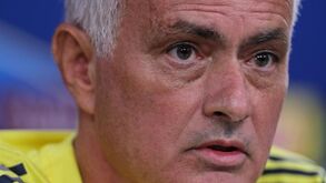 José Mourinho durante a conferência de imprensa na Luz