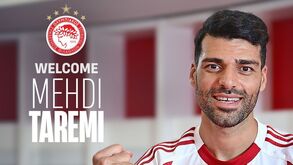 Taremi oficial no Olympiacos
