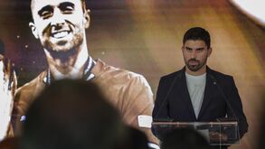 Rúben Neves discursou no evento que homenageou Diogo Jota, André Silva e Jorge Costa na Cidade do Futebol