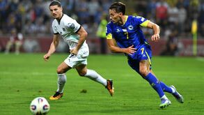 Dedic lesiona o joelho em jogo do selecionador bósnio