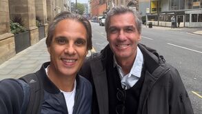 Nuno Gomes e Noronha Lopes em Manchester