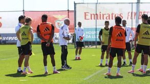 Benfica treina no Seixal com José Mourinho