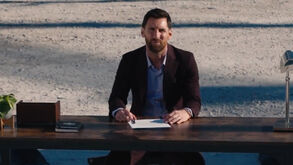 Messi assina renovação no meio das obras do novo estádio do Inter Miami