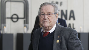 Gilberto Madaíl critica escolha de Martínez para selecionador da FPF