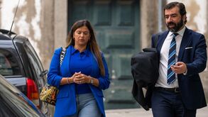  Pinto da Costa e o advogado portista aguardam votação em assembleia geral