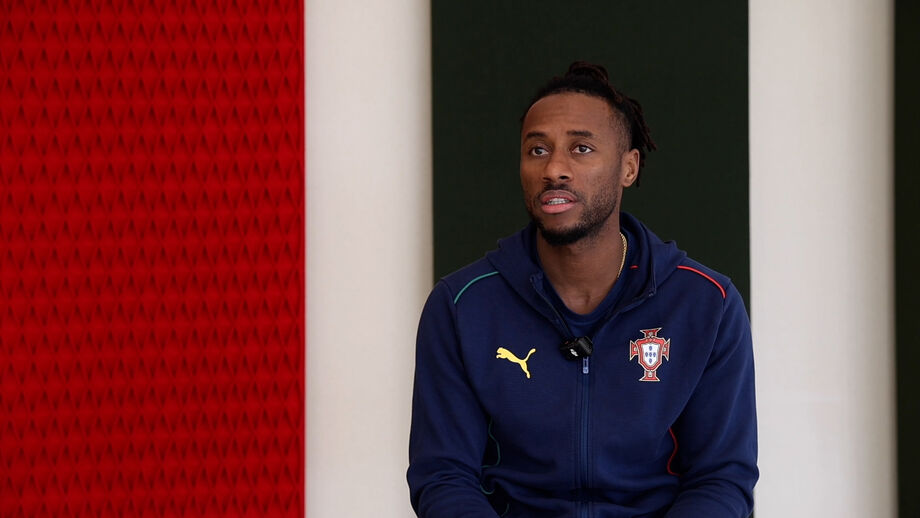 Entrevista Record ao internacional português de futsal