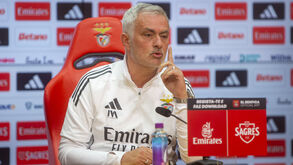 Mourinho em conferência