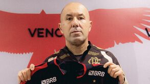 Leonardo Jardim é apresentado como o novo treinador do Flamengo