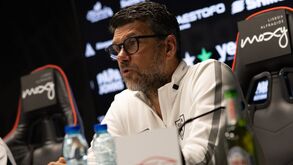 Cristiano Bacci faz primeira antevisão no comando do Estrela da Amadora