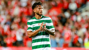 ESTREIA... EM BRANCO: A 8 de agosto de 2025, após já ter disputado alguns minutos na Supertaça perdida (0-1) para o Benfica, Suárez estreou-se como titular pelo Sporting contra o Casa Pia. Ficou em branco mas ainda teve chances.
