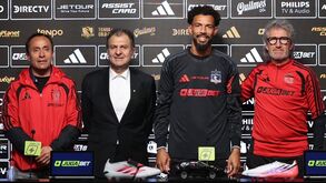 Vozinha na apresentação no Estadio Monumental, no Chile