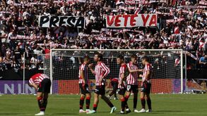 Adeptos do Rayo Vallecano em protesto 