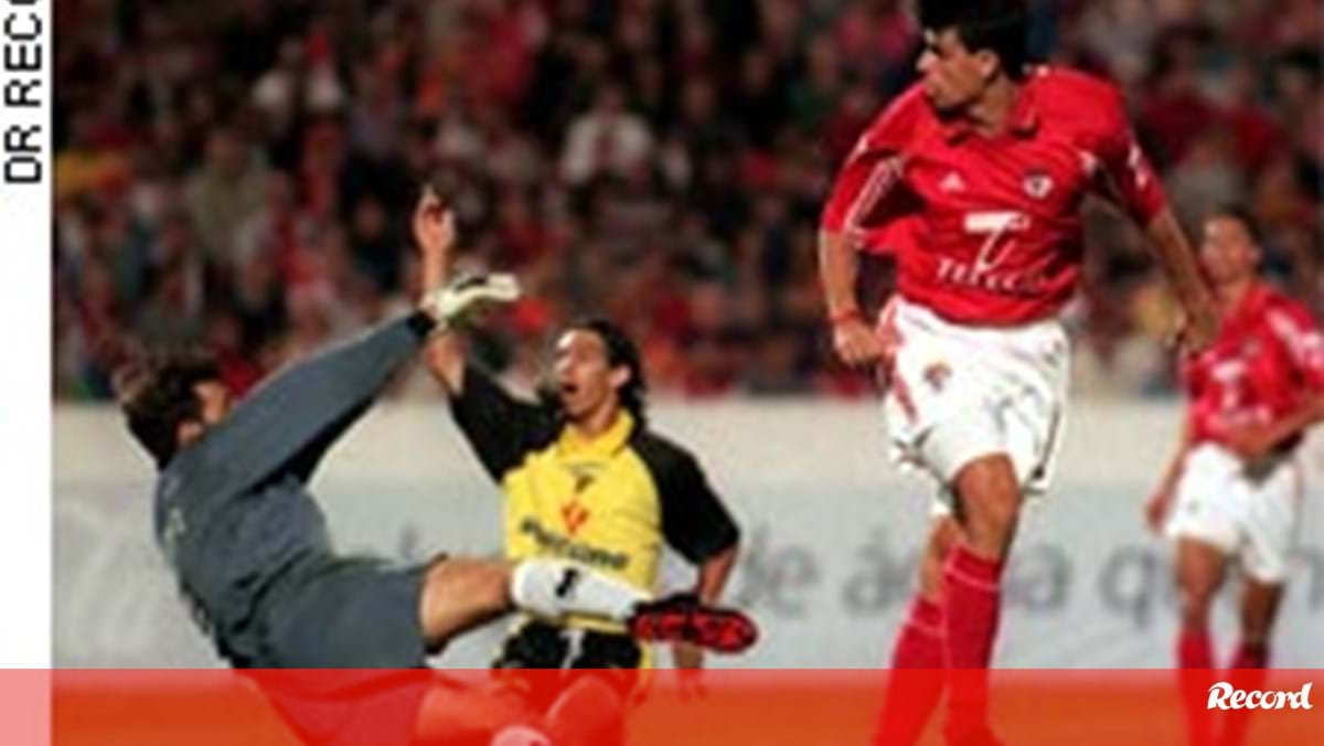 Benfica E Os Jogadores Brasileiros Da Historia Do Clube Benfica Jornal Record