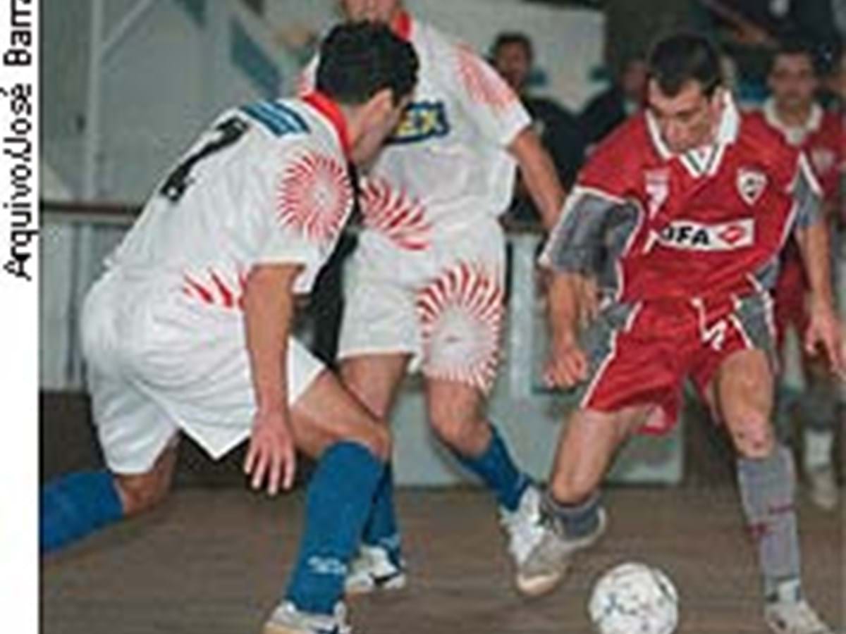 Correio da Manhã bate Freixieiro - Futsal