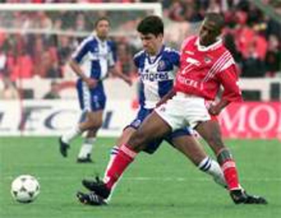 Amaral ainda não é da Fiorentina