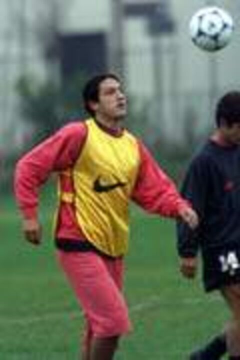 Alejandro Escalona ingressa no Benfica