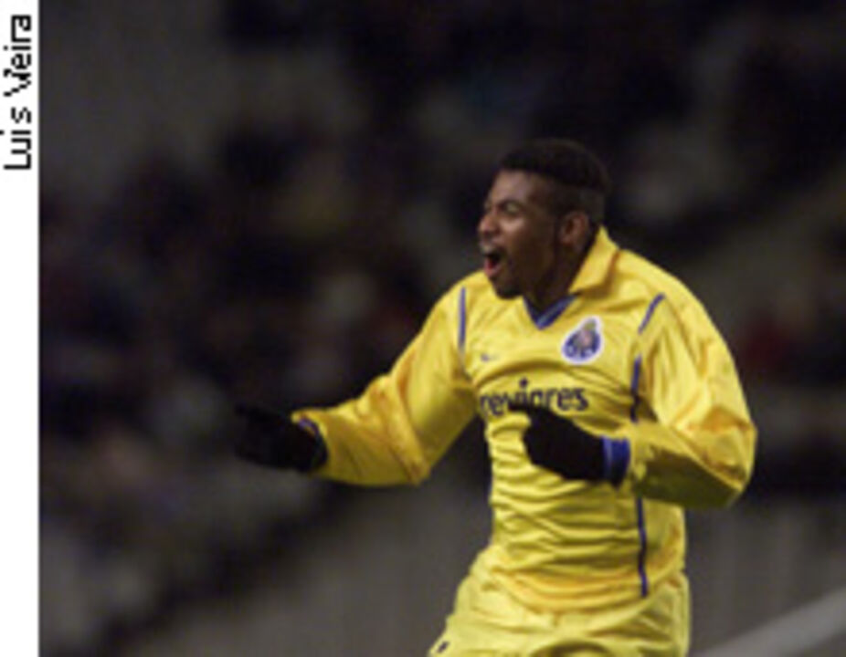 Espanyol-FC Porto, 0-2: Um Porto muito maduro dissolveu Espanyol