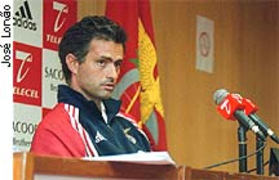 Mourinho demitiu-se por ser «treinador a prazo»