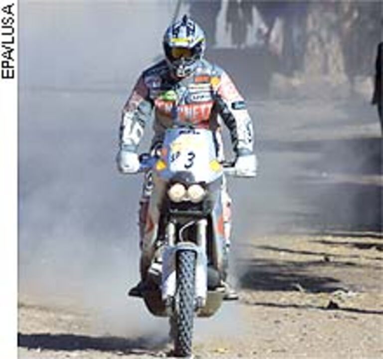 Paris/Dakar: Meoni sempre líder
