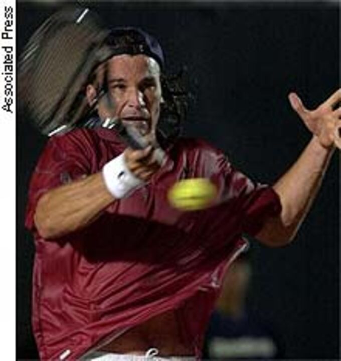 Torneio de Delray Beach: Moya eliminado por Edwin Kempes